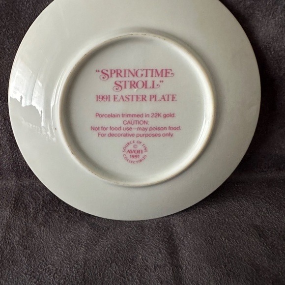 Vintage, Spring Time plate, 1991 Easter Plate - Picture 2 of 3